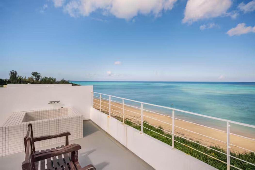 Casa Dumai Oceanvilla Nakijin Buitenkant foto